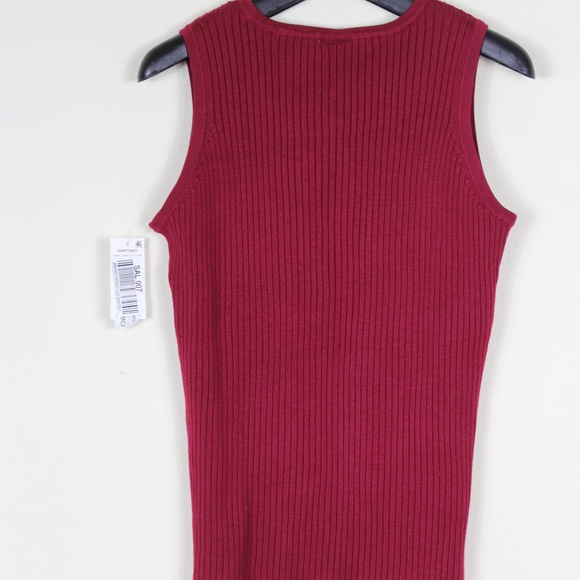 Nordstrom. Lane Bryant Sleeveless Top. - Picture 2 of 3